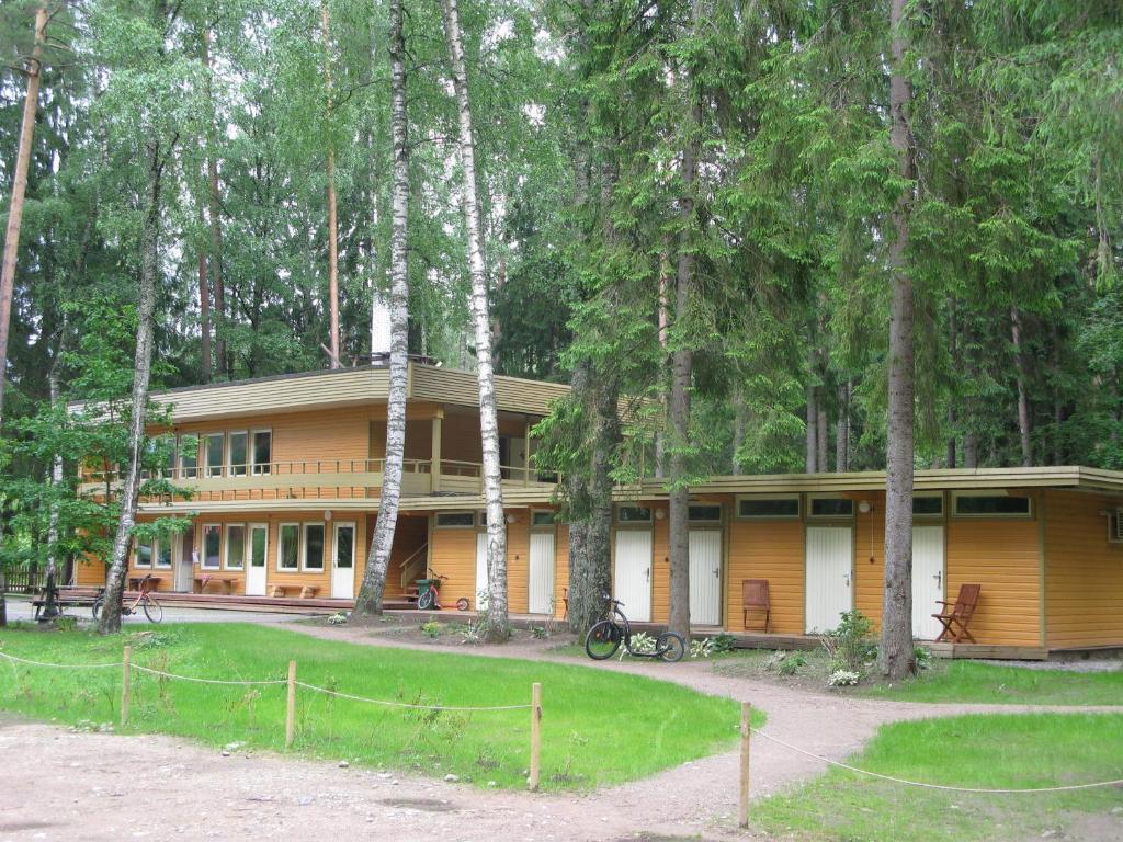 Taevaskoja Salamaa Hotel Polva Exterior photo